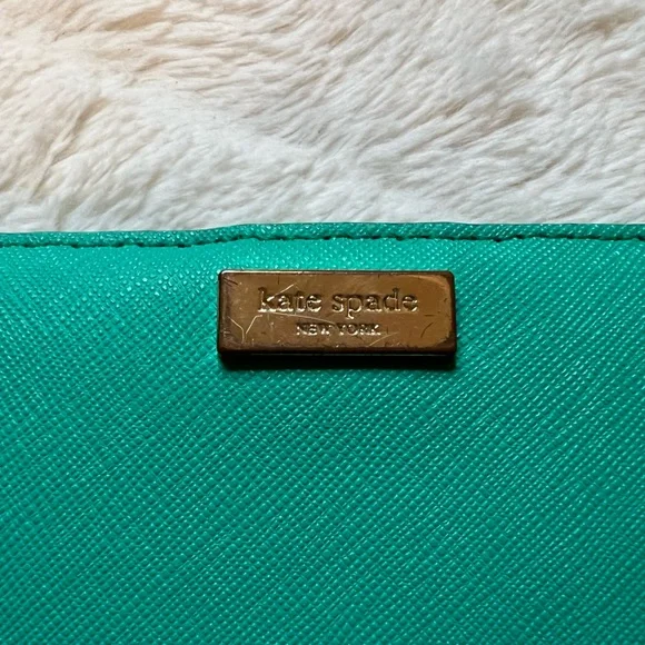 Kate Spade Turquoise Wallet - Picture 2 of 8
